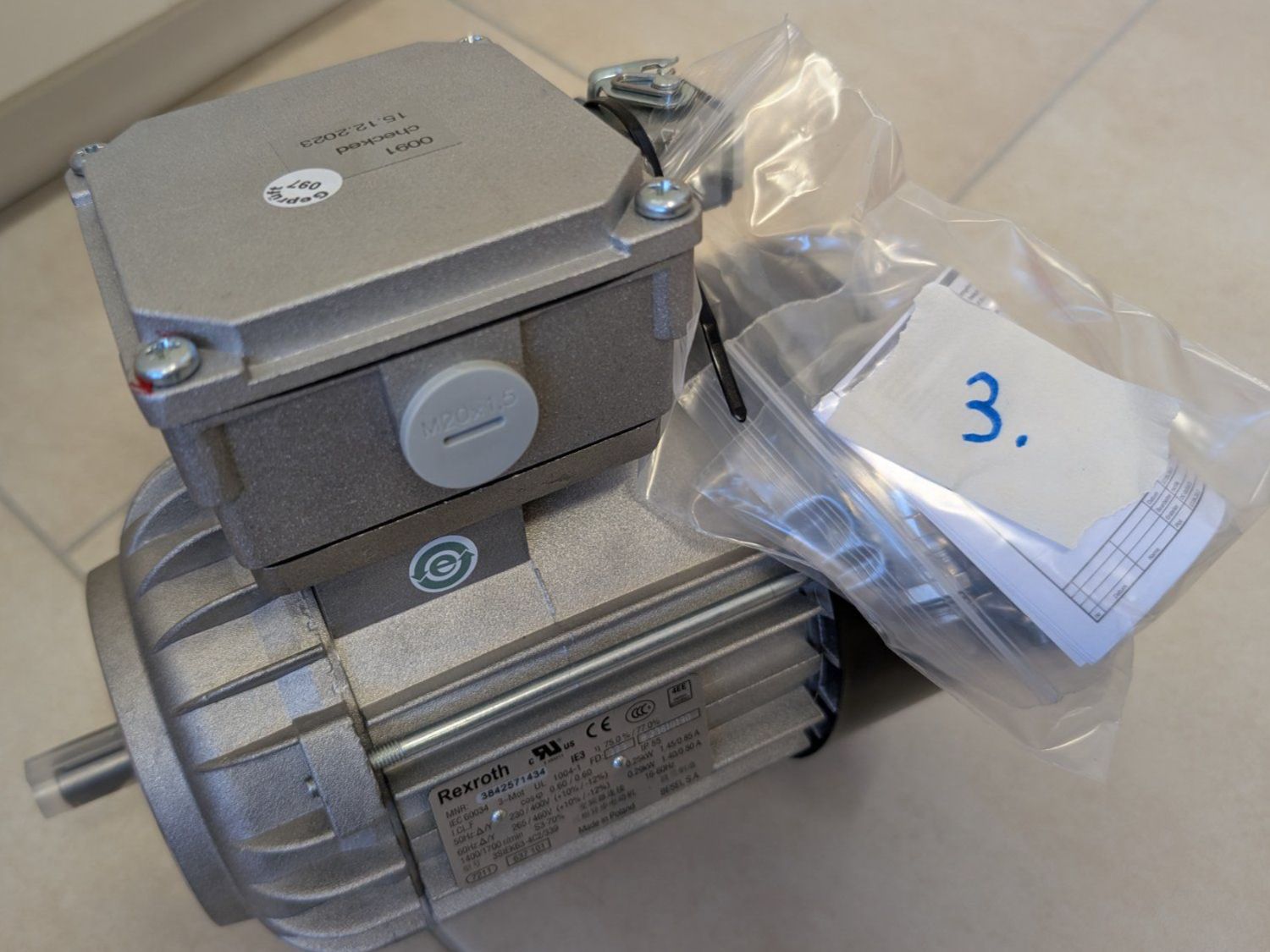 Bosch  Motori: Bosch Rexroth Drehstrommotor 400V #3 – Nuovo (secondo la descrizione) da Unteriberg venduto da Propangasfloete 5