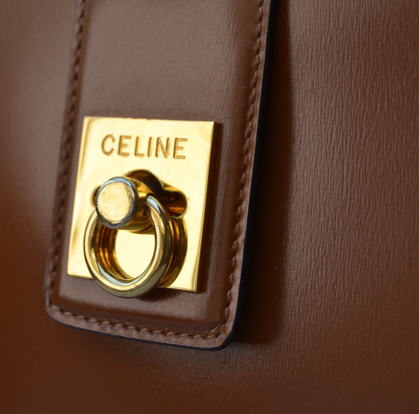 Celine Borse da donna: Céline Bucket Taache / sac – Usato da Collonges venduto da Auganien 5
