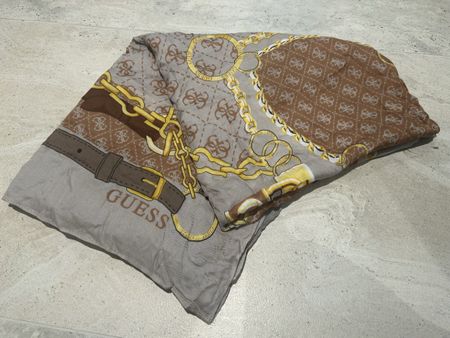 Guess Halstuch/Schal 🤍beige braun Kette Gürtel Muster 
