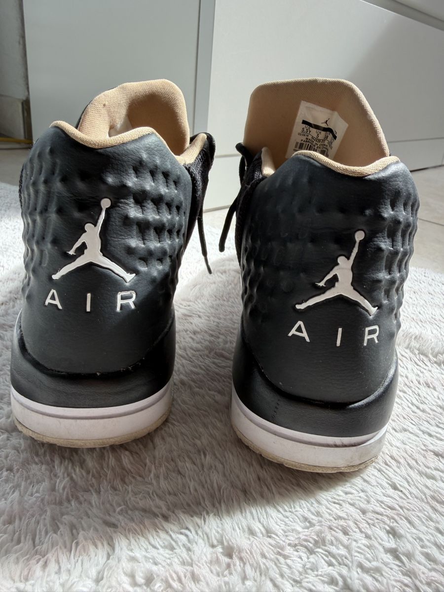 Jordan Scarpe da uomo: Jordan Turnschuhe Schwarz Grösse 38 Gebrauchs – Usato da Mellingen venduto da laal888 1