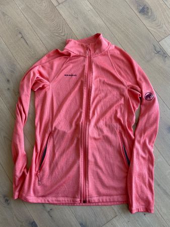 Leichte Trekkingjacke von Mammut (ideal für Layering)