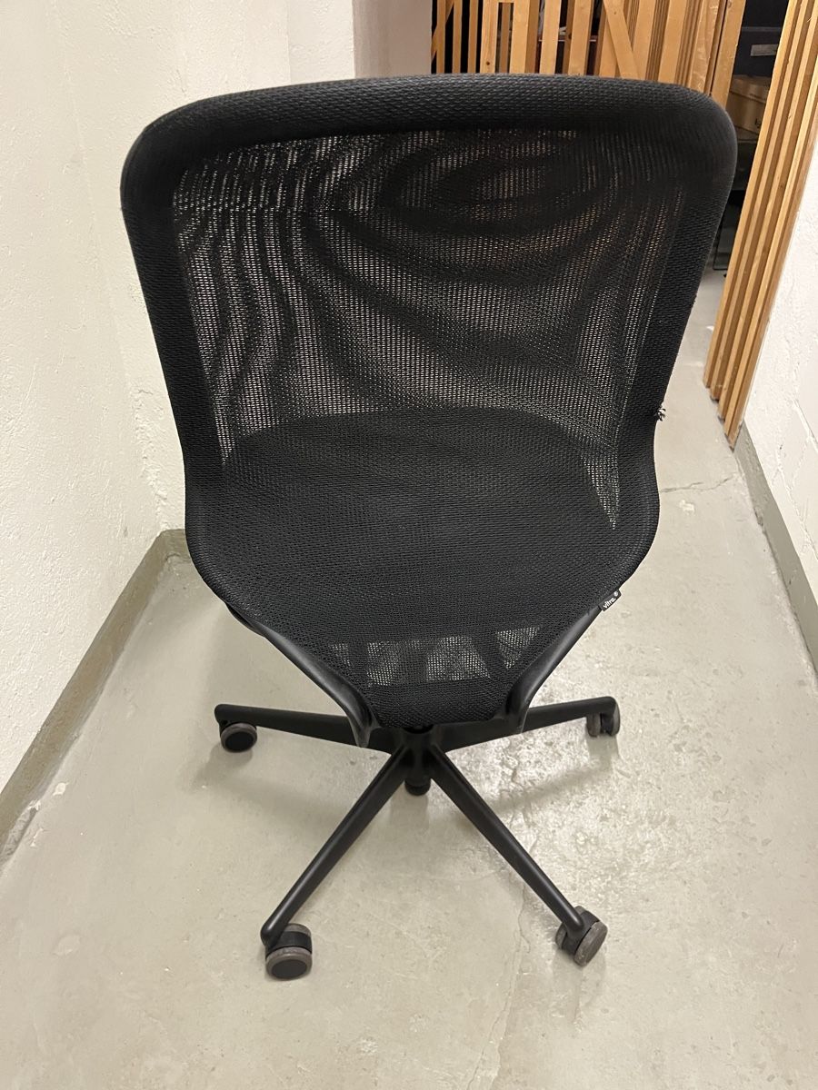 Rollstühle: Bürostuhl Vitra ID Mesh – Gebraucht aus Solothurn von HH91 1