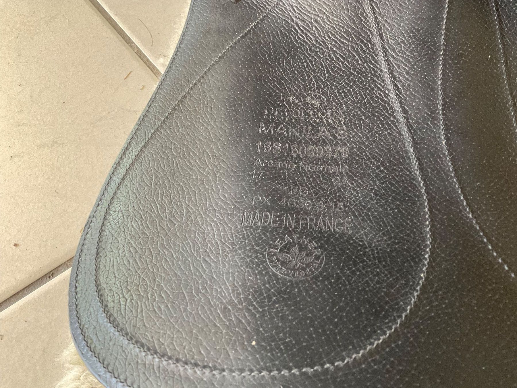 Selle & Accessori: Selle de dressage Devoucoux Malika S 17, 2A – Usato da Puplinge venduto da auriam 4