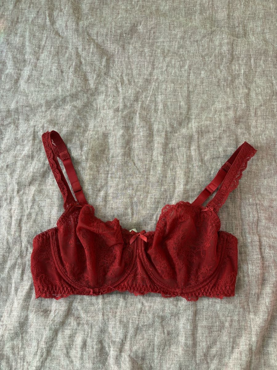 Aubade Altra biancheria intima: Soutien-gorge Aubade rouge – Nuovo (secondo la descrizione) da Vésenaz venduto da ilomd