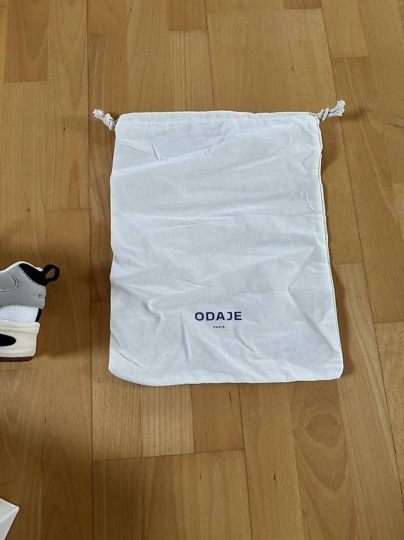 Chaussures hommes: Odaje Max 44 – D'occasion à Würenlos par max_jx9y 3