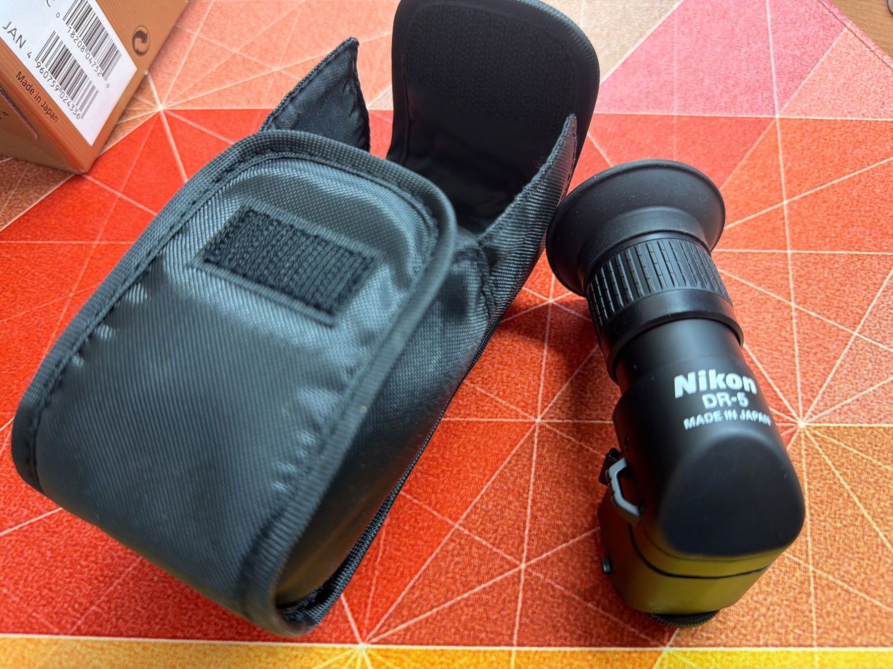 Nikon Adattatori foto: Nikon Winkelsucher DR-5 – Usato da Wangen ZH venduto da River62 1
