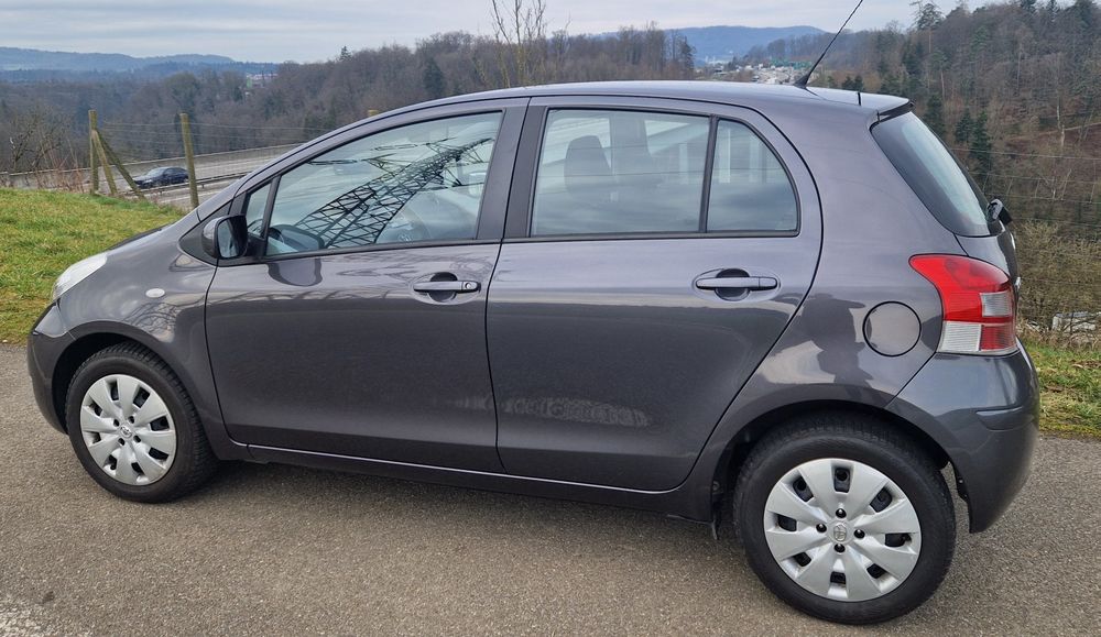 Toyota Automobili: Toyota Yaris, ab MFK! Top Zustand! – Usato da Waltenschwil venduto da Sigi2000 3