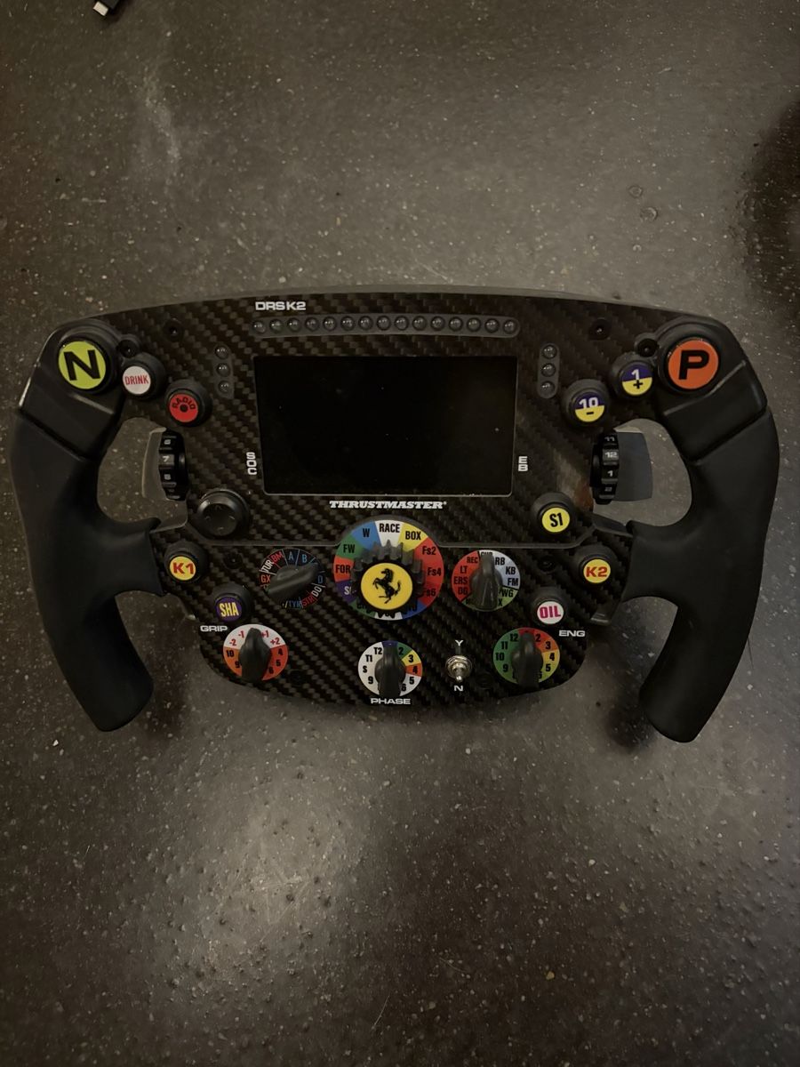 Thrustmaster Controller: Thrustmaster Ferrari SF1000 – Usato da Staufen venduto da nic_8g8z