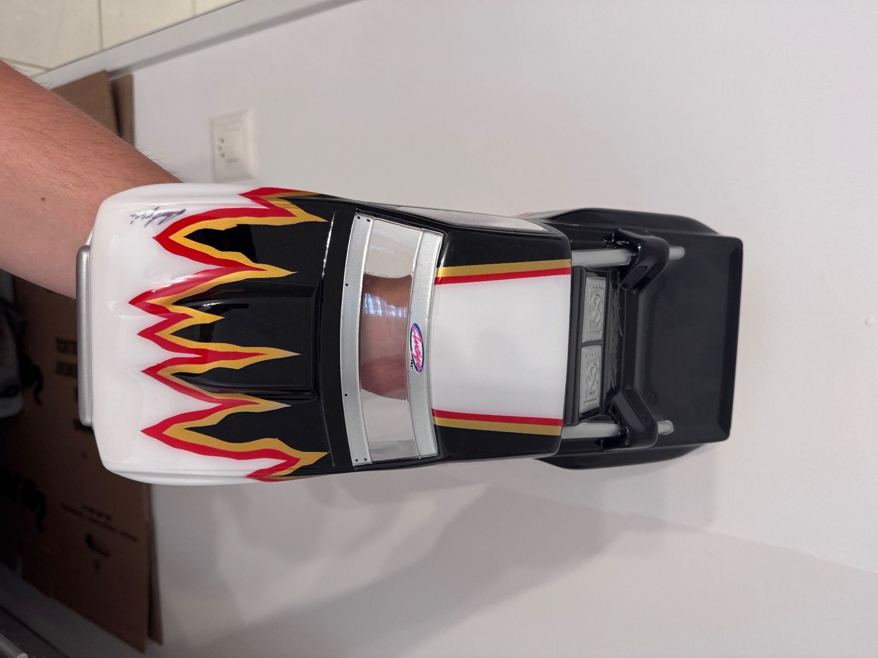 Modellismo RC: Team Associated RC10T inkl. Lackierter Karo release Modell – Nuovo e nell'imballaggio originale da Spreitenbach venduto da alishaesseiva 8
