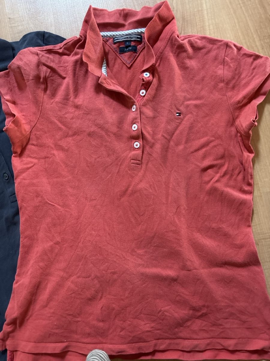 Tommy Hilfiger Kleiderpakete: Tommy Hilfiger Set Polos S – Gebraucht aus Erschmatt von Gragetsch 1