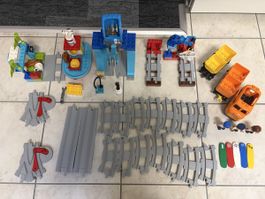 LEGO Duplo Eisenbahn Set mit Schienen und Zubehör