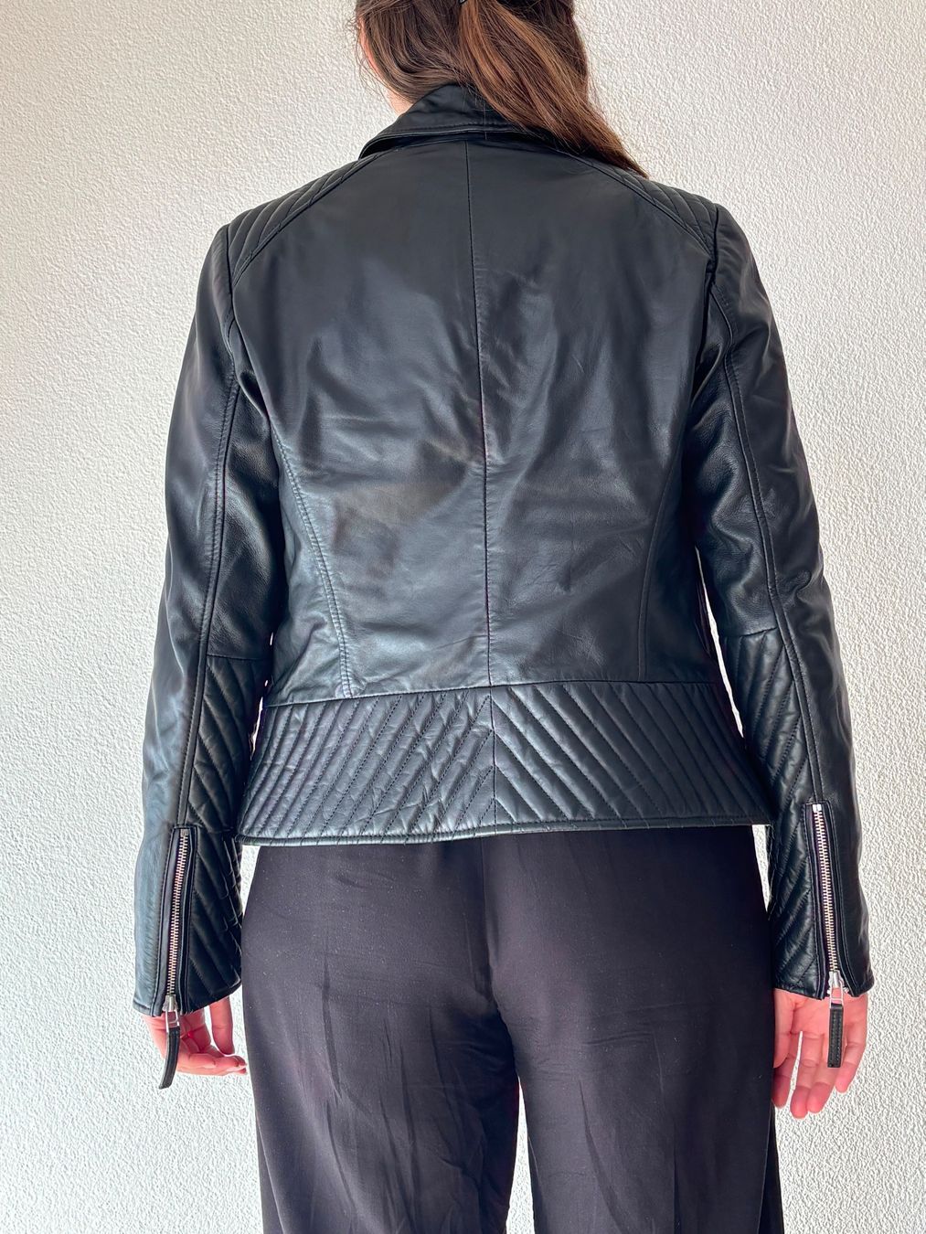 Esprit Vestes: Veste en cuire noir veritable – D'occasion à Fribourg par Vinhell 1