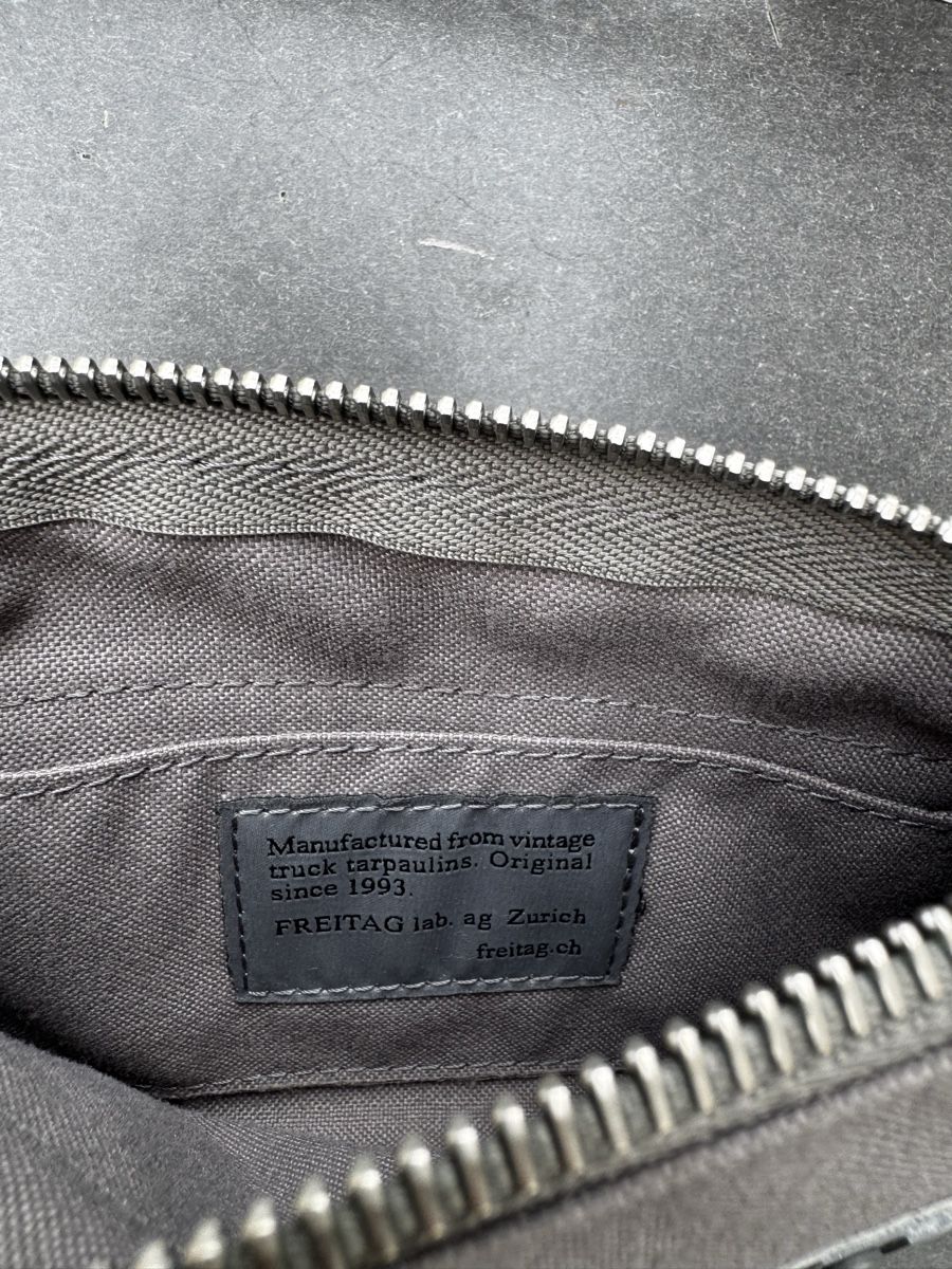 Freitag Custodie per cosmetici: Original FREITAG Reference Line Pouch Small – Usato da Küttigen venduto da nomad_ 3