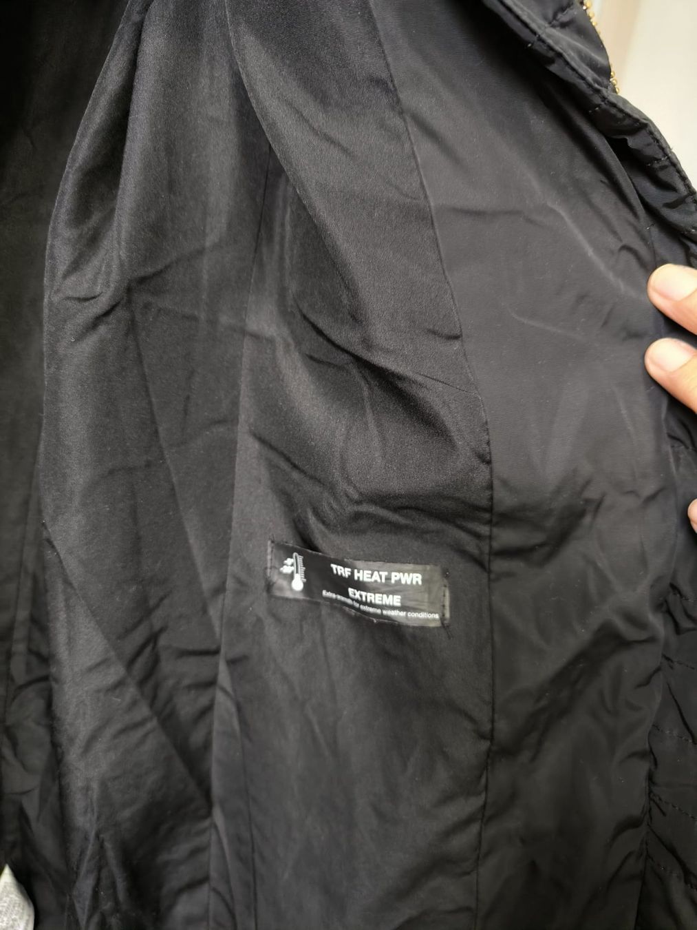 Zara Jacken: Zara winter Jacke, Grösse xs – Gebraucht aus Bigorio von Teghi 3