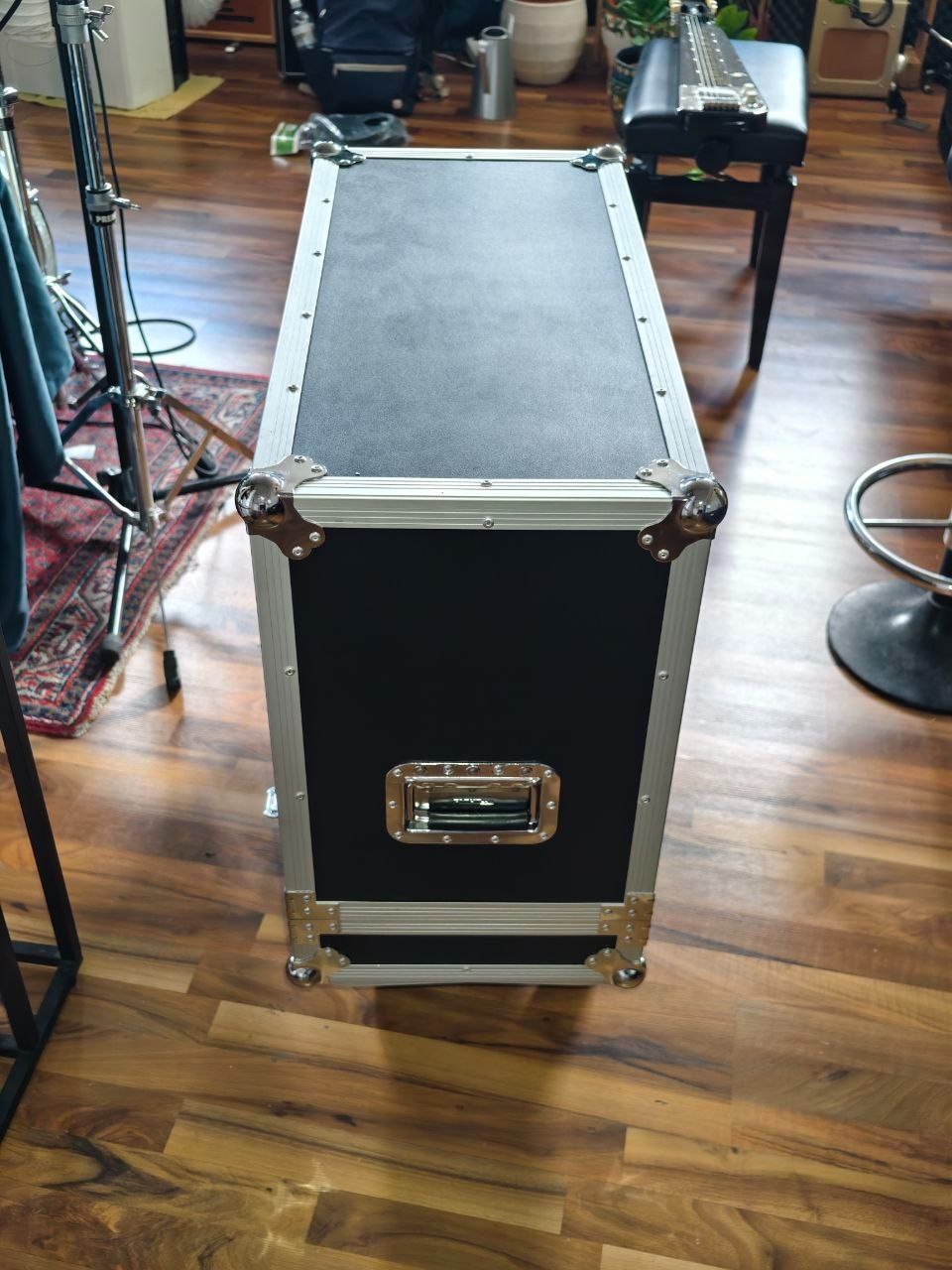 Altri accessori: Flyht Pro Guitar Combo Universal 2x 12" – Usato da Basel venduto da TiSat 1