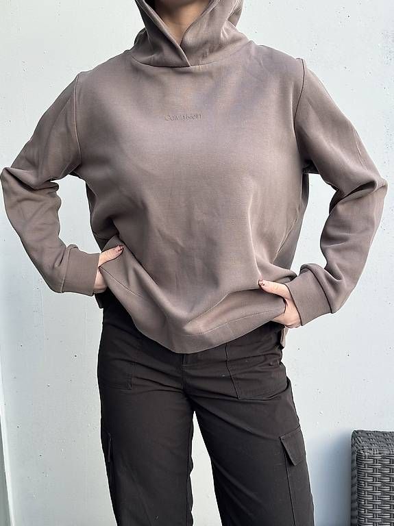 Maglioni & Felpe: Calvin Klein Kapuzenpulli Frau – Usato da Meggen venduto da gia_wz2q