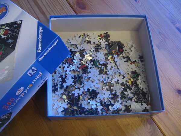Puzzle: 240er 3D Puzzle-Pyramide Ravensburger – Usato da Winterthur venduto da Gaia 2