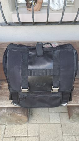 Satteltasche/Rucksack 45l Givi GP100