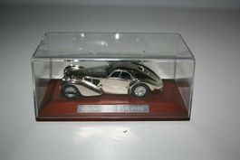 Bugatti Coupe Atlantic 1-43 Silver Cars
