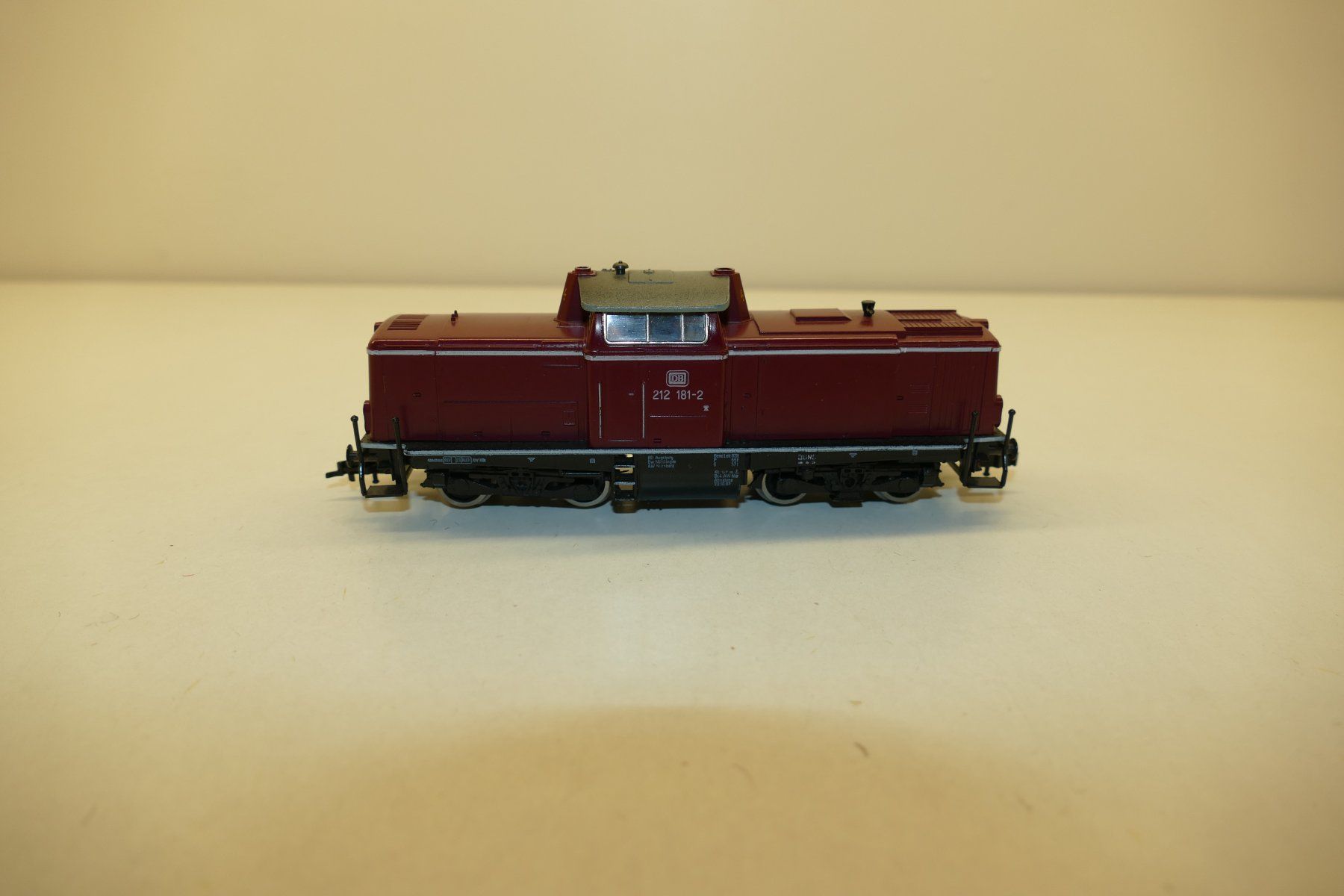 Fleischmann Modellini di ferrovie: Fleischmann H0: DB Diesellok BR212 – Usato da Niederhasli venduto da rail-duerst 3