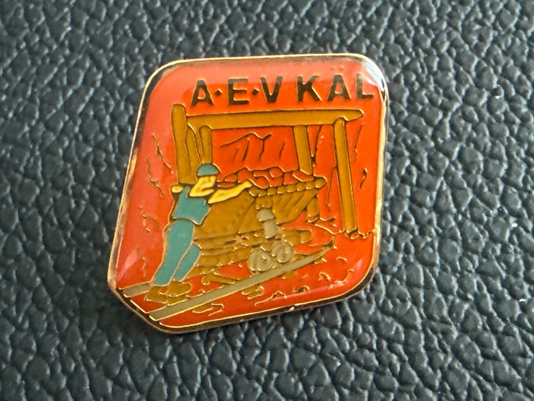 Plaketten & Abzeichen: Pin A-E-VKAL – Gebraucht aus Glattbrugg von Schweigmatt