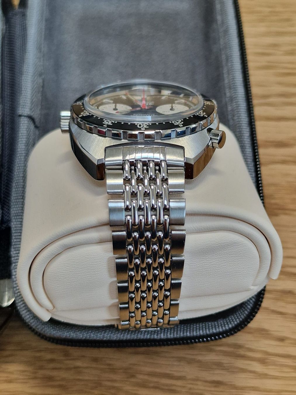 Tag Heuer Orologi: Heuer Chronograph AUTAVIA Automatic – Usato da Bern venduto da diskusbern 2