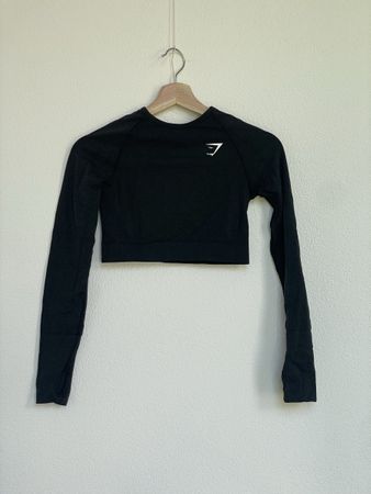 Damen Gymshark Croptop langarm schwarz Grösse S guter Zustan