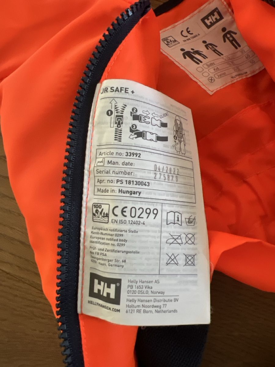 Helly Hansen Gilets de sauvetage: Kinder Schwimmweste Helly Hansen – D'occasion à Zufikon par otava01 1