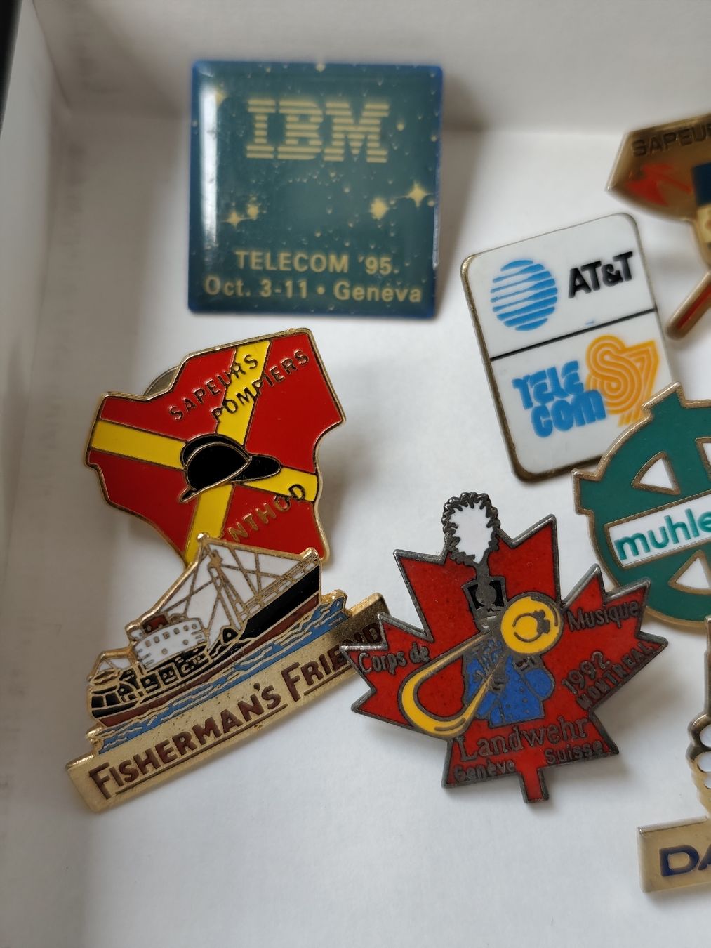 Plaketten & Abzeichen: Divers pins années 90's – Gebraucht aus Middes von Greg2707 1