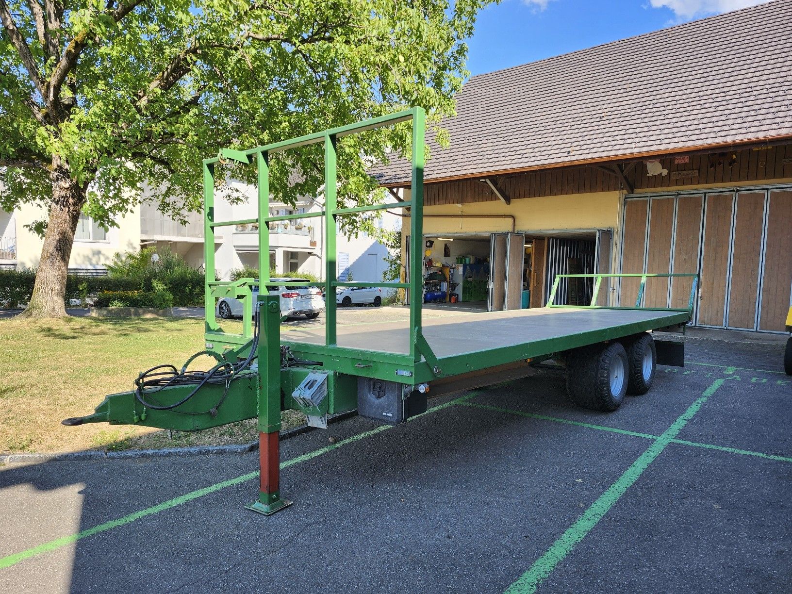 Remorques: Anhänger , Ballenwagen, 2 Achsen – D'occasion à Villmergen par Sawi93