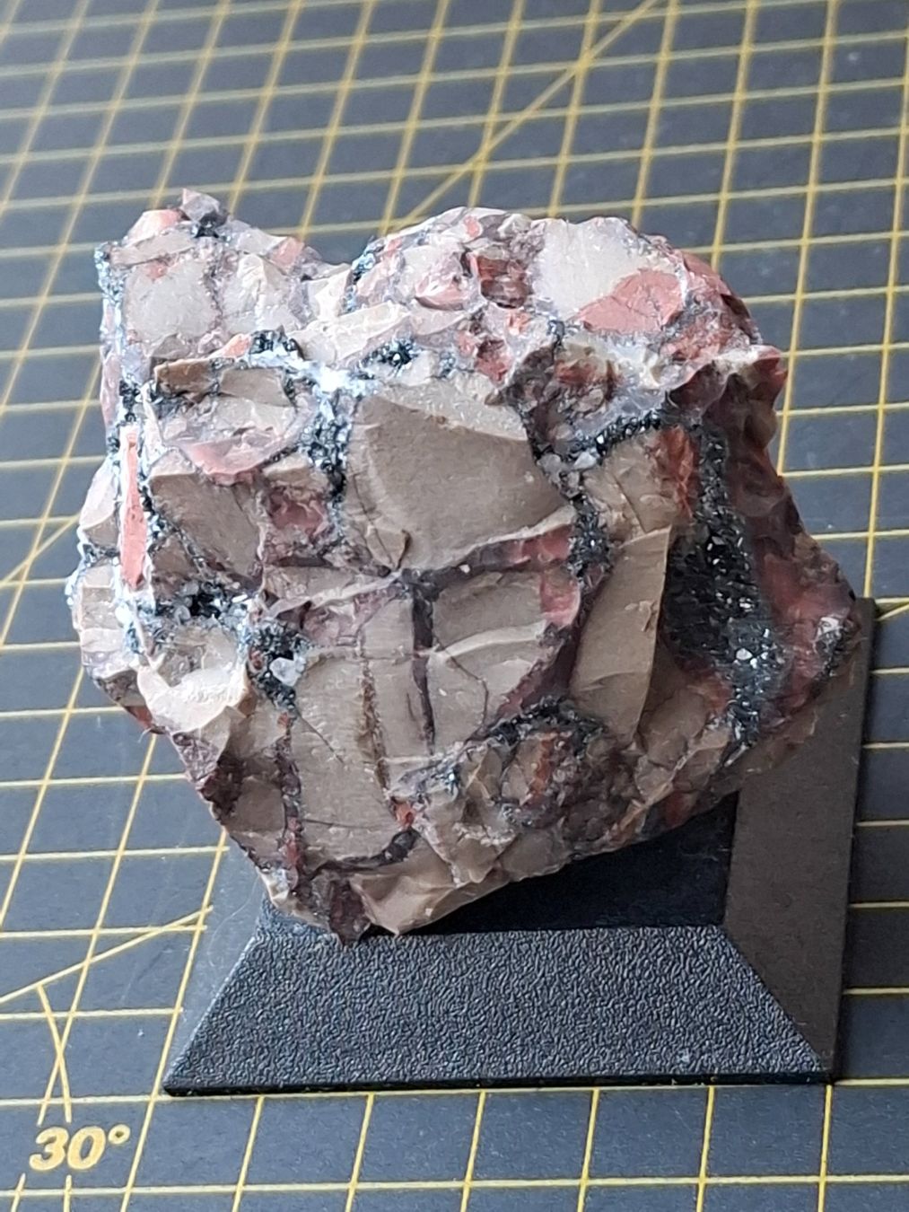 Minerali & Pietre curative: Hämatit -Elsass – Usato da Zwieselberg venduto da Halifaxmendusli 5