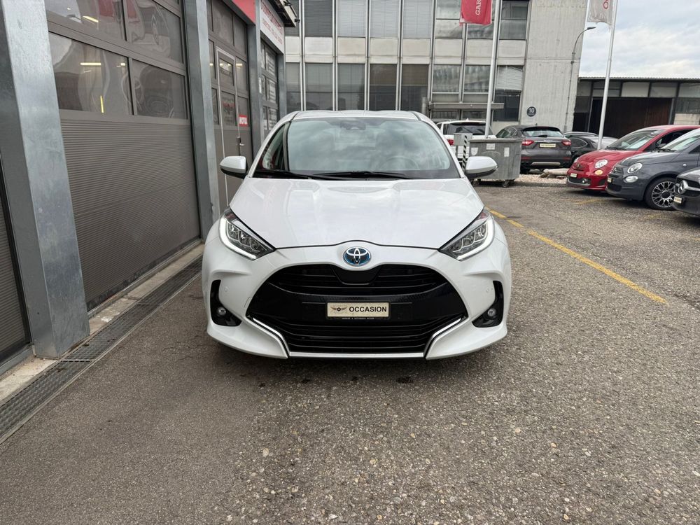 Toyota Automobili: Toyota Yaris 1.5 Comfort e-CVT – Usato da Biel/Bienne venduto da AS24 1