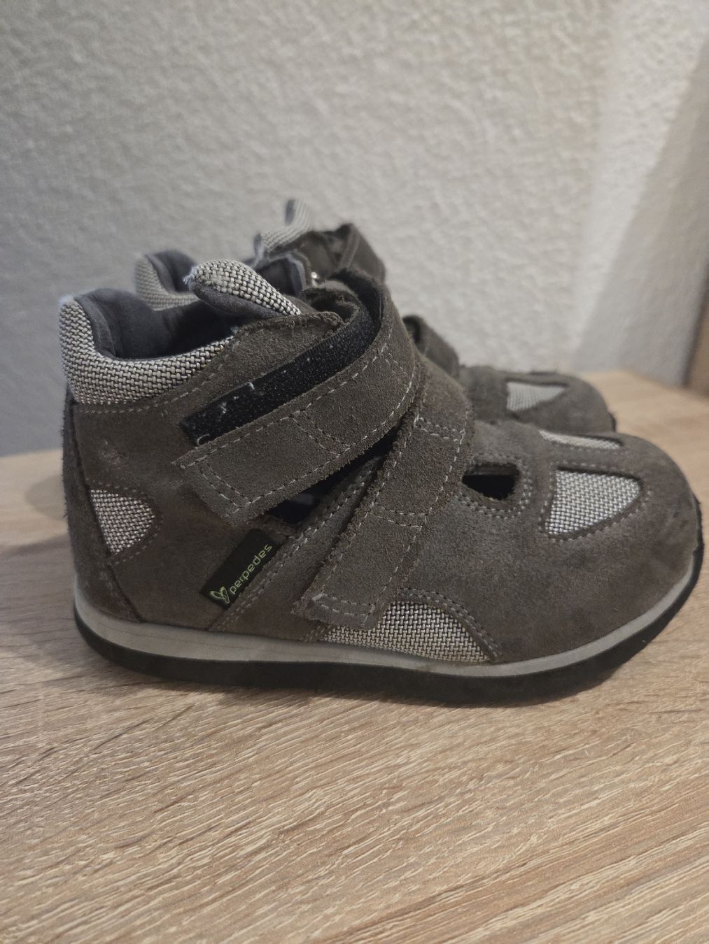 Scarpe per ragazzi: Orthesenschuhe Sandalen Gr. 27 – Usato da Näfels venduto da CH.Kchlineknopf 2