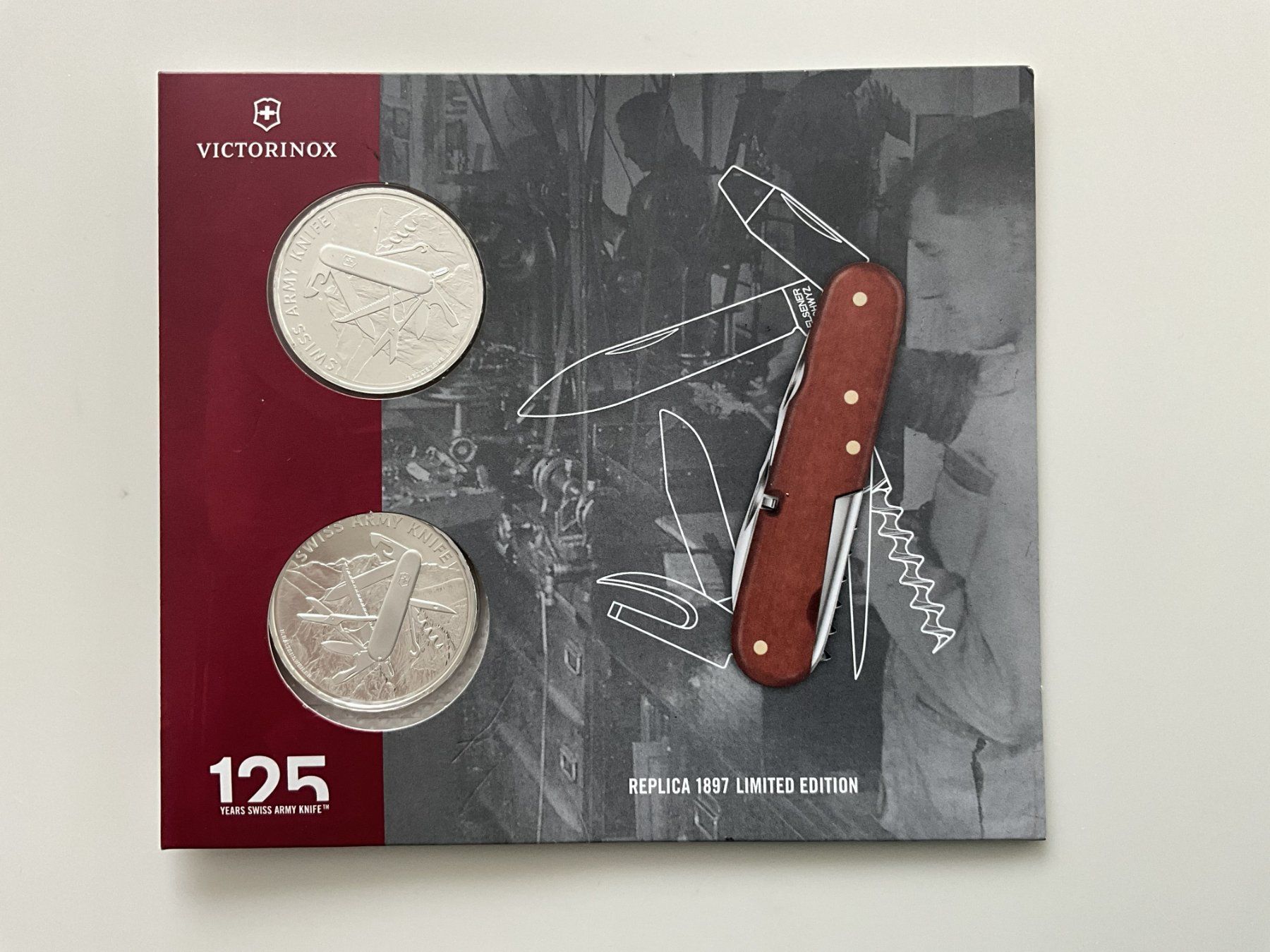 Tutti le monete: Sondermünze Victorinox 2018 – Nuovo e nell'imballaggio originale da Ibach venduto da Femacor