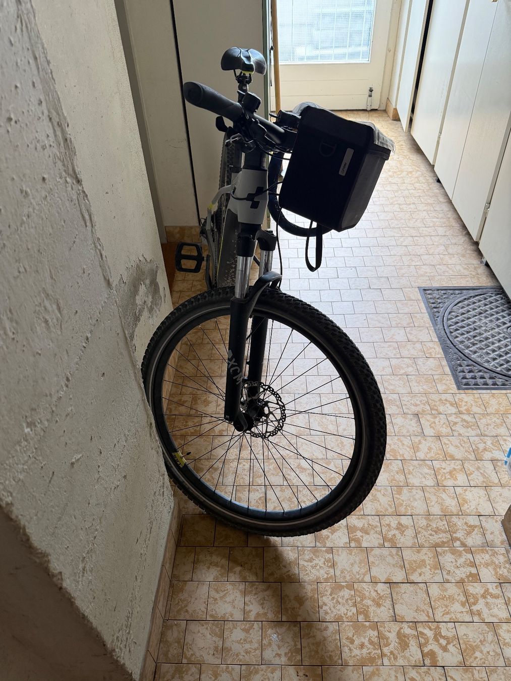 Cube Vélos: Cube E-Bike 25km/h – D'occasion à St. Gallen par mat_qd8n