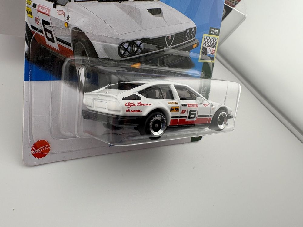 Hot Wheels Alfa Romeo GTV6 3 0 Retro Racers 2023 185/250 (Neu und