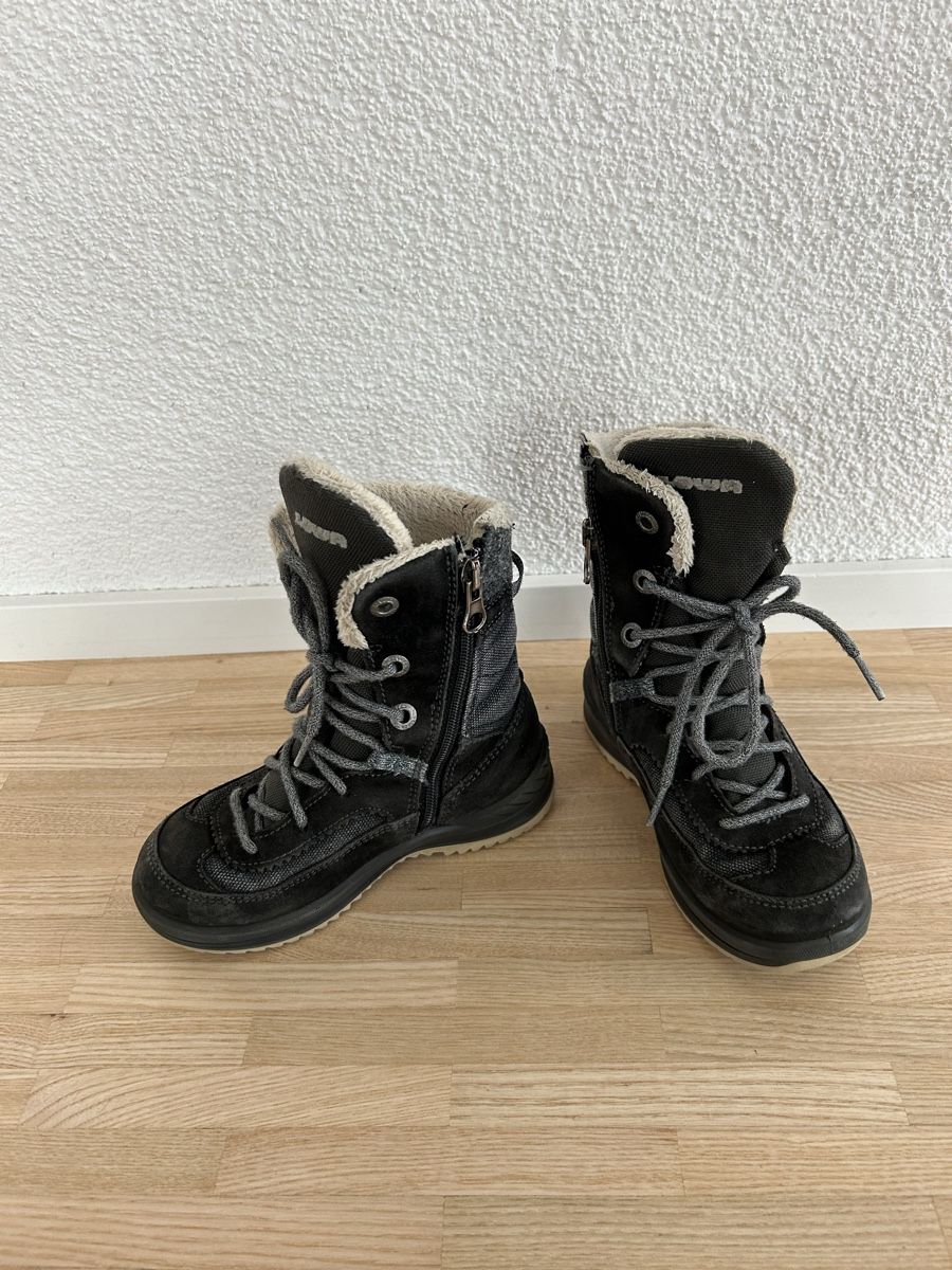 Scarpe per ragazzi: Lowa Gore-tex, Winterschuh, 27 – Usato da St. Gallen venduto da Kiwi023 1