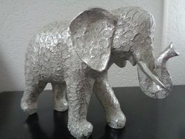 Stehender Elefant (26 cm)