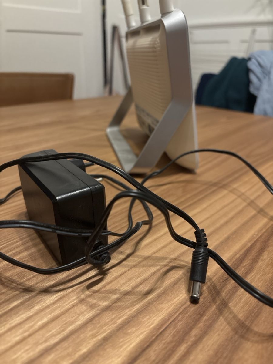TP-Link Modem & Router: TP-Link Router gebraucht mit Netzteil – Usato da Winterthur venduto da mirlitirli 4