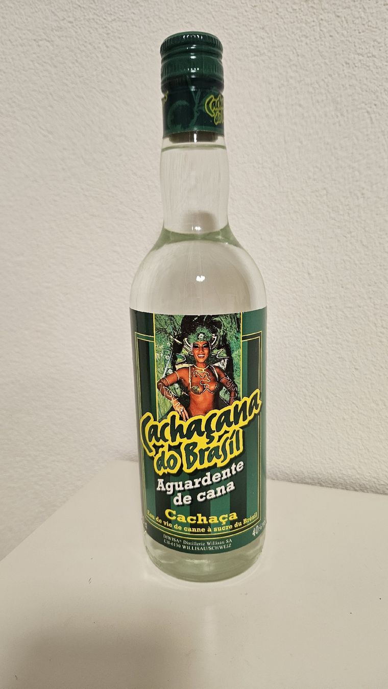 Bevande alcoliche: Cachaça Aguardente 70 cl – Nuovo e nell'imballaggio originale da Schaan venduto da car_wrv2