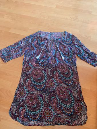 Jolie robe Esprit colorée taille M