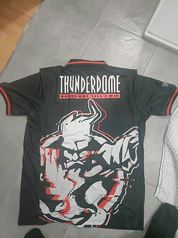 Canottiere & Pantaloni: Thunderdome Soccer Shirt  – Nuovo e nell'imballaggio originale da La Roche FR venduto da zan_29yx