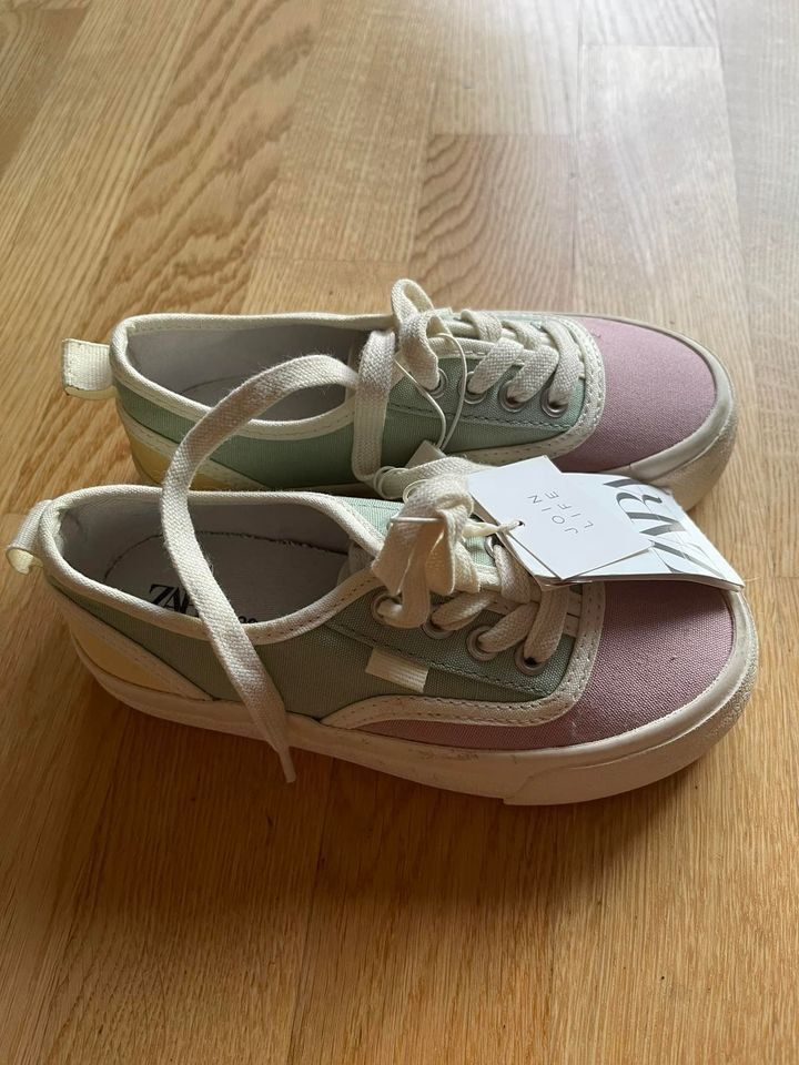Zara Schuhe für Mädchen: ZARA sneakers Gr. 29 – Neu (gemäss Beschreibung) aus Basel von PinkPong 3