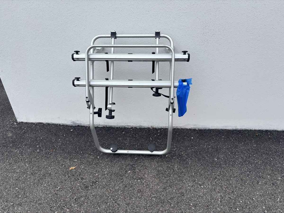 Fahrradhalterungen: Fahrrad träger  – Gebraucht aus Umiken von alv_qhq8