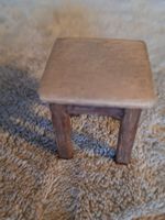 Antikes Hocker aus Holz um 1920 für das Puppenhaus