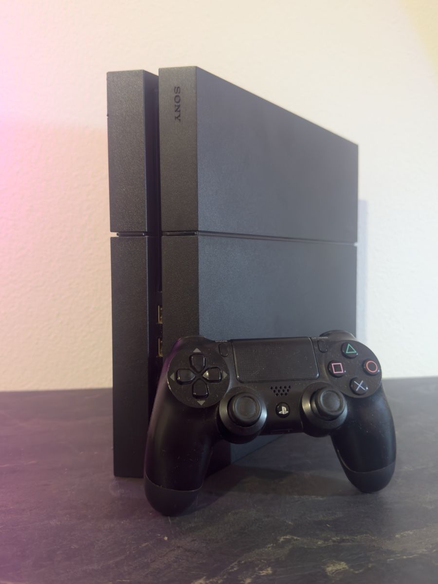Elegantes Playstation 4 Kaufen Gebraucht Bilder
