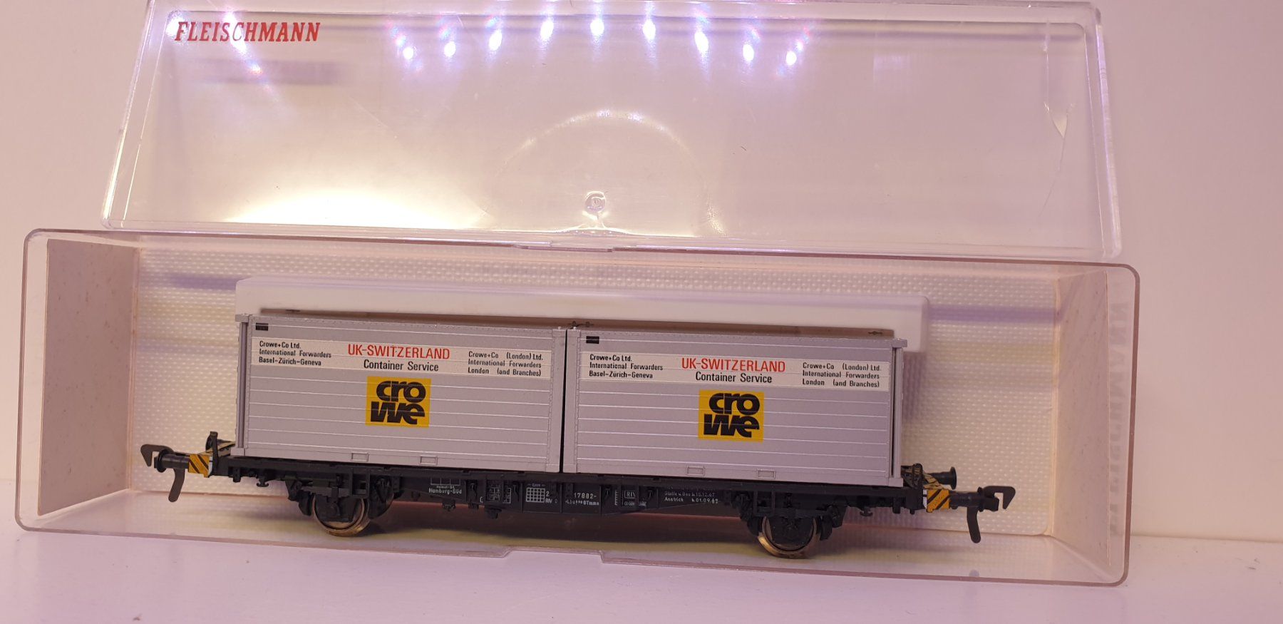Fleischmann Modellini di ferrovie: Fleischmann Container Switzerland 5235 – Nuovo (secondo la descrizione) da Neuenhof venduto da ludovicco