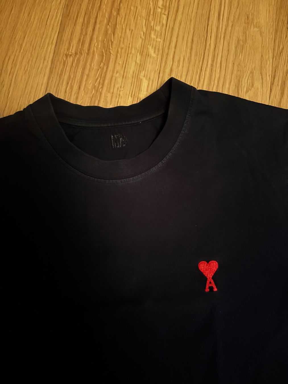 T-Shirts: Ami Paris Tshirt Grösse S – Neu (gemäss Beschreibung) aus Bremgarten AG von jud_yf6y 1