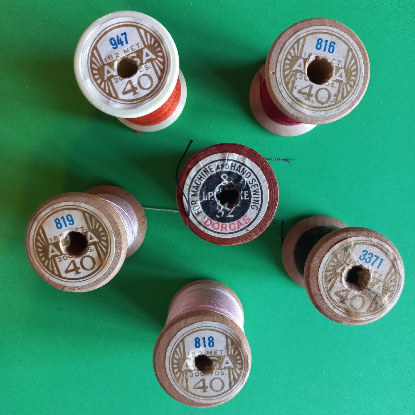 Cordicelle & Fili: Bobines de fil multicolore - – Usato da Dompierre FR venduto da fat_xth5 1