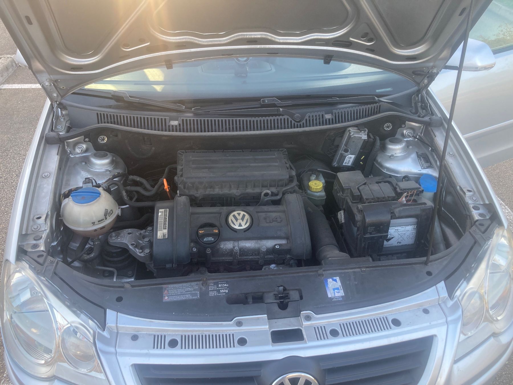 VW Automobili: polo 4 essence 1.4 16v manuelle – Usato da Genève venduto da Gemsquest 3